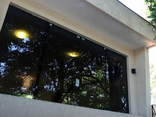 Reduza o calor com película para janelas