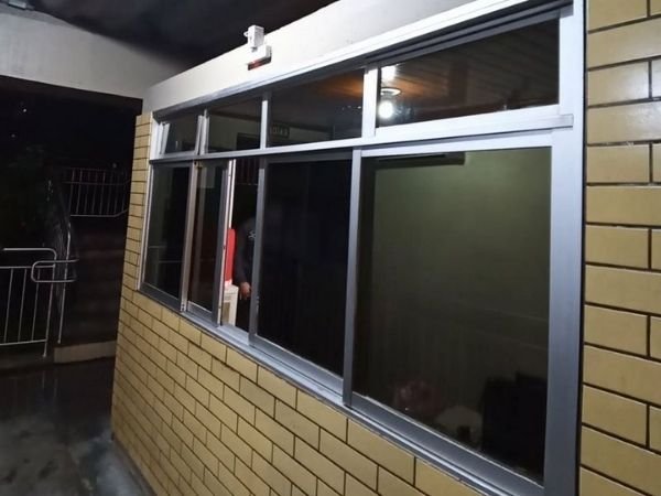 Película de Proteção Sisofilme Cavalhada Porto Alegre Película de Proteção para Janelas estilo Insulfilm em Cavalhada Porto Alegre